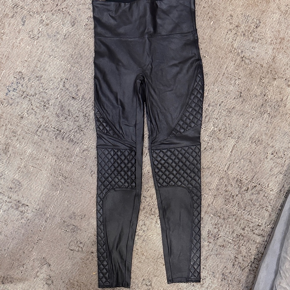 SPANX Black Quilted Leggings